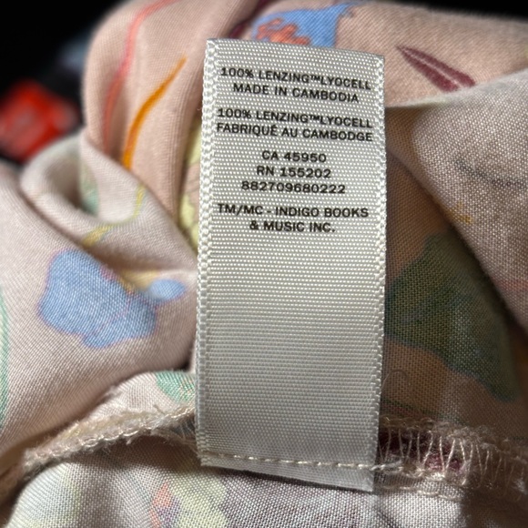 Abstract Button-Up Pyjama Shirt size Large - Picture 5 of 5